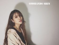 -God Hands发型设计复古会所