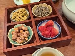 -梅间堂茶馆(绿地缤纷城店)