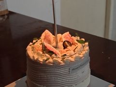 -山与蓝·轻糖鲜果蛋糕(勒泰店)