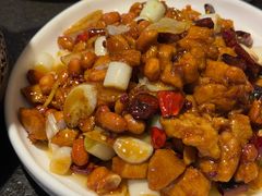 -万重锦·人文川菜馆(骡马市店)