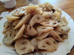 -美顺香食府鱼头老店(雪野湖店)
