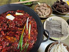 -黄潇洒老火锅(九眼桥宏济巷店)
