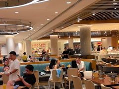-亚特兰蒂斯-番红花海鲜自助餐厅·鲜活海鲜·小火锅