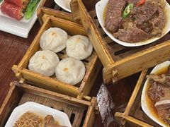 -彩景大酒楼(万泰新天地店)