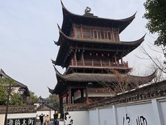 -鲁镇