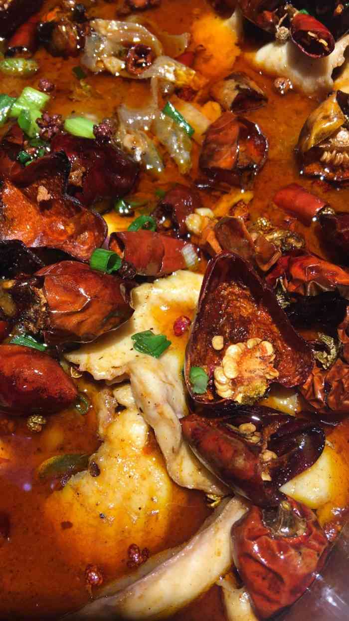 巴度鱼火锅-"刚开业,还没有吃过,有机会去尝一下,据推.