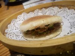 牛肉夹馍-塔哈尔·新疆盛宴(城西银泰店)