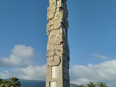 -亚龙湾中心广场