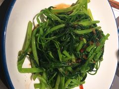 -美奈小馆·越南料理(中航城君尚购物中心店)