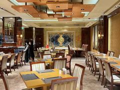 -盛宴标帜西餐厅龙虾.鲍鱼•牛排(重庆喜来登大酒店)