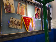 门面-马路牙子地桌烤肉(工体店)