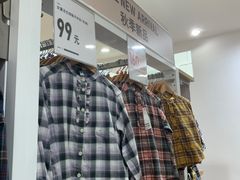 -优衣库(上海虹口龙之梦店)