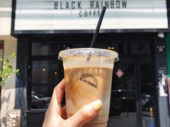 Latte-black rainbow coffee