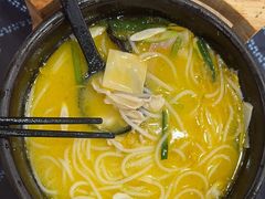 -桥香园过桥米线(国贸店)