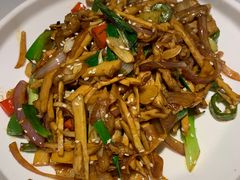 -嘉厨小馆(宜山路店)