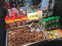 -六合夜市