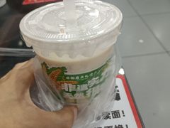 -牛一嘴·兰州牛肉面·大盘鸡(财富中心店)