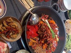 -四小区火锅·巷子里的重庆火锅(花照壁店)