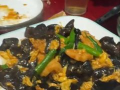 -鸿亨泰杂鱼馆(港馨家园店)