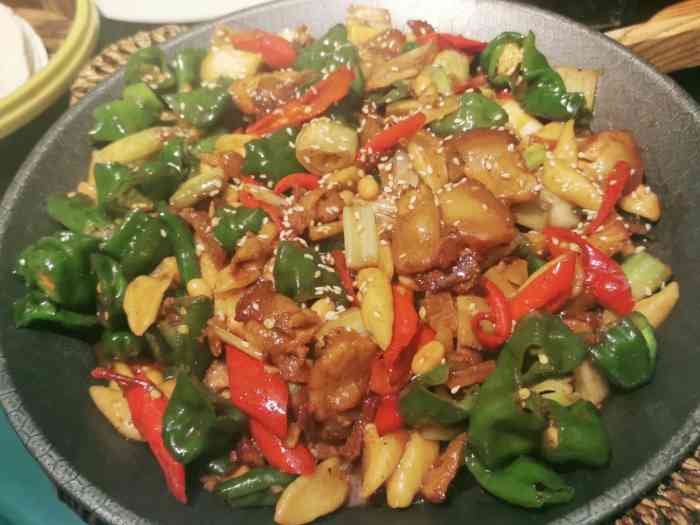 米记鱼头捞饭-"汤汁浓厚,米饭也挺好的,吃起来口感细腻,.