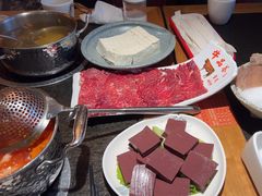 -牛品荟牛肉火锅(新城广场店)