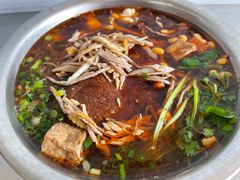 -老五鸡丝豆花面粉(瑞金北路68号院店)
