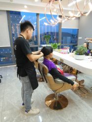 点击看大图 -V+SALON造型