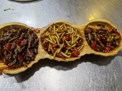 -隔壁老王·家常云南菜(花巷店)