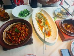 -千百味红餐厅·非遗江西菜(绿地双子塔总店)