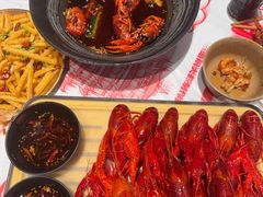 -肥肥虾庄·金牌油焖大虾(杨园滨江时代walk店)