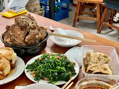 -宝瑞门钉肉饼店