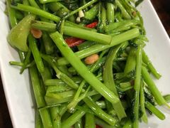 -Dang restaurant (patong phuket)