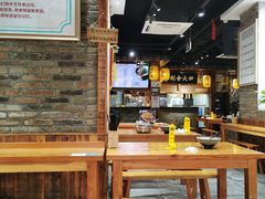 -弄堂咪道-饭香·面香·馄饨香(兴梅店)