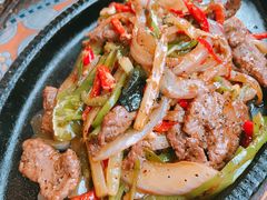 泰式铁板牛肉-萨芭蒂高空花园餐酒吧