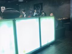 -焱铁烧·黑毛和牛专门店(南宁万象城店)