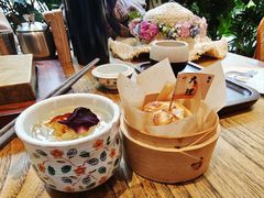 -银米·云南传统过桥米线(双廊黑金冠店)