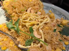 -大头虾越式风味餐厅(光明广场店)