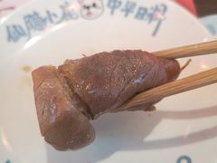 铺天盖地火牛寿司（2枚）-仙隐小鹿中華の日料(荣民龙首广场店)