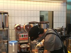 -CoCo都可(湖滨银泰店B区店)