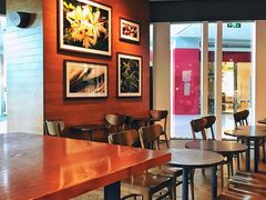 大堂-星巴克臻选(深圳龙华红山天虹店)