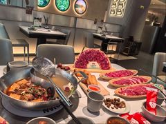 -左庭右院鲜牛肉火锅(金山万达店)