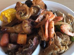 -窦店服务区-停车场