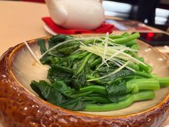 白灼时蔬-香宫中餐厅·东北菜·铁锅炖·广式点心(哈尔滨香格里拉店)