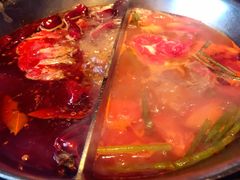 双拼锅（麻辣&番茄）-湊湊火锅·茶憩(新中关购物中心店)