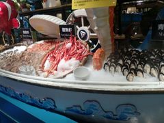 -领鲜活海鲜榴莲自助火锅(东门店)