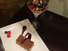 -广州天河希尔顿酒店