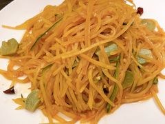 腊八蒜土豆丝黄瓜丝-甄御•海鲜新青岛菜(麦岛店)