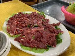 鲜牛肉-濠轩阁特色生蚝火锅(水湾路店)