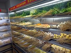 自助取餐区-来伊回麻辣烫·火锅串串清真(红瓦寺总店)