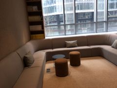 -蔚来中心(北京中关村店)